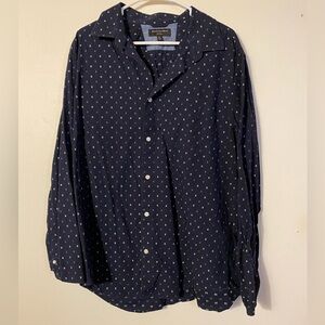 Banana Republic long sleeve button down blouse